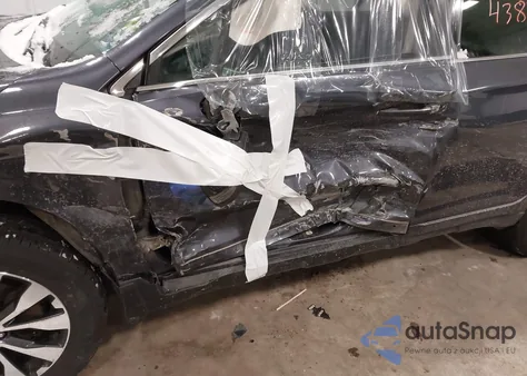 2015 Subaru Outback 2.5I Limited z USA, uszkodzony, nr VIN 4S4BSBLC4F3239641